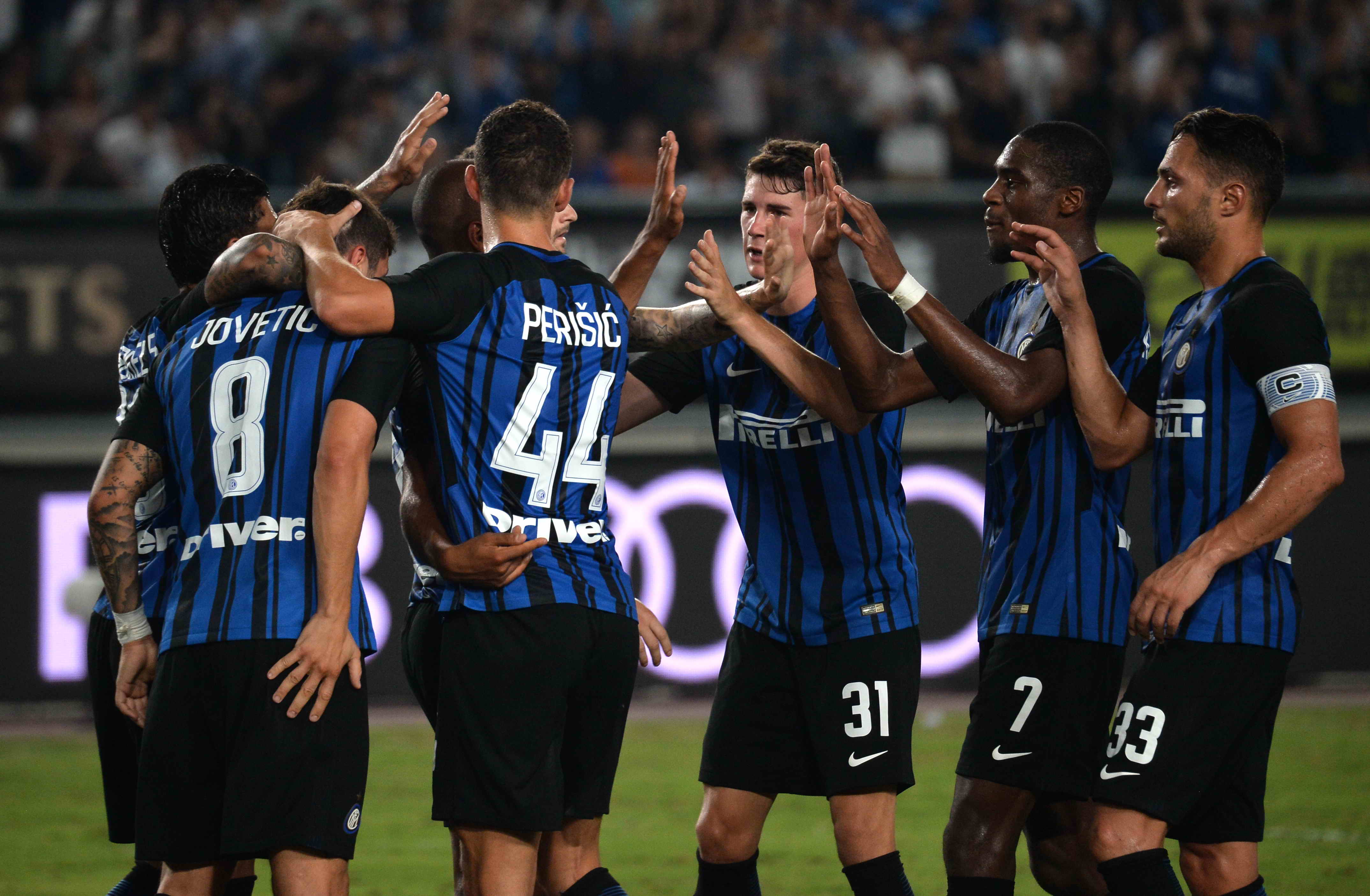 意甲-劳塔罗世界波邓弗里斯建功 国米主场赢球